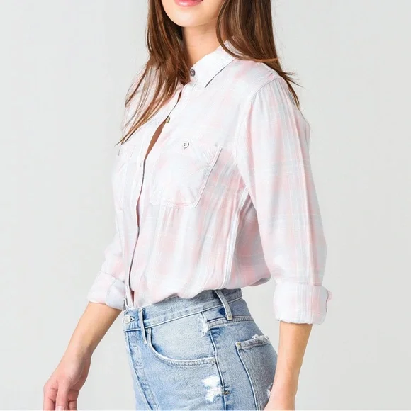 Faherty Women’s Malibu Shirt - Picture 2 of 6